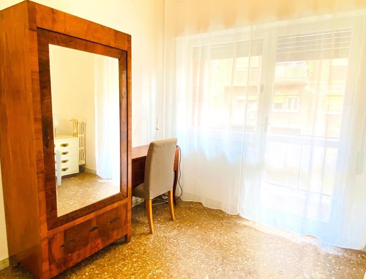 Trastevere For You... 3 Bedrooms Apartment Rzym Zewnętrze zdjęcie